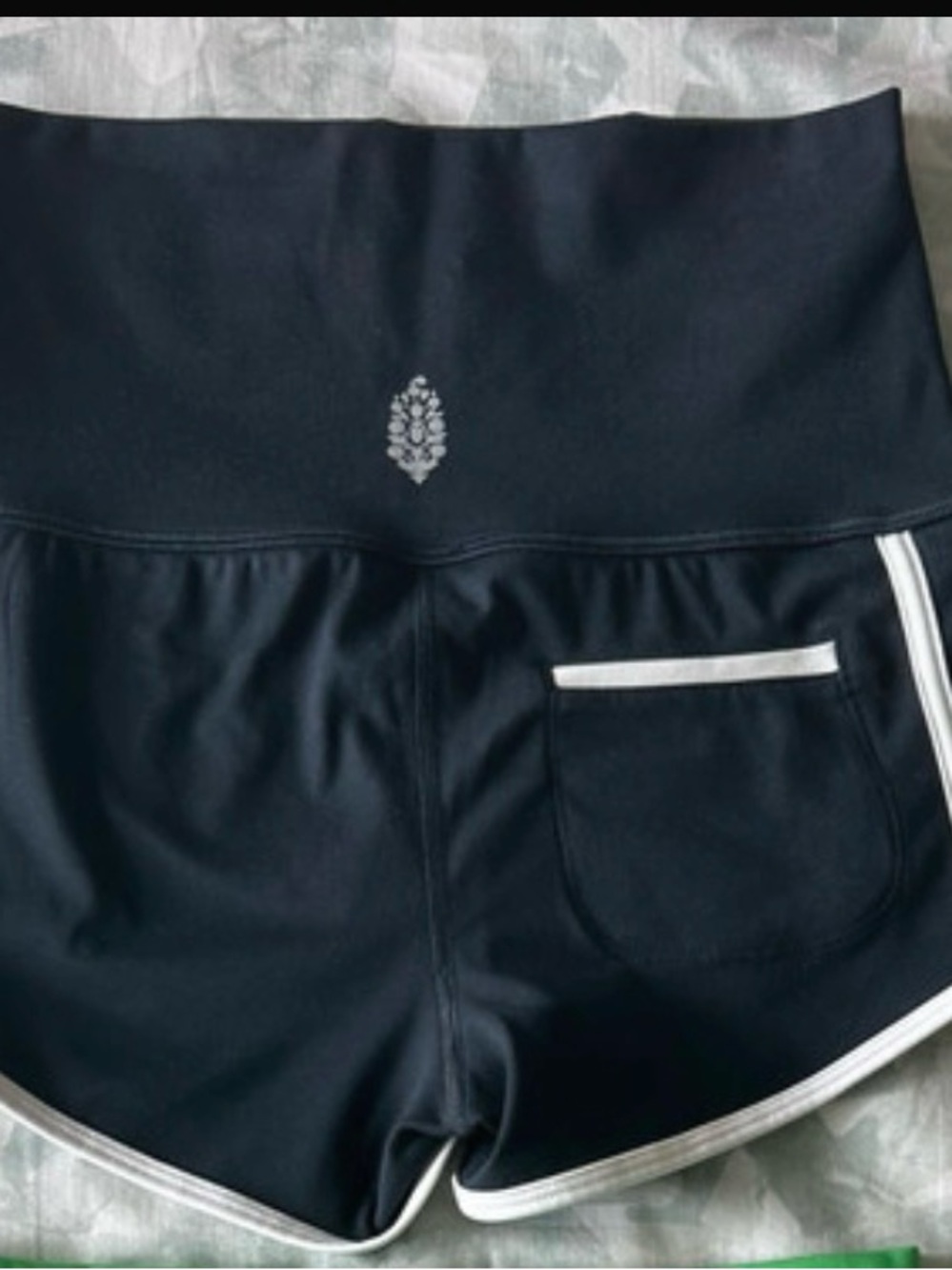 Free People movement biker shorts - Picture 3 of 3